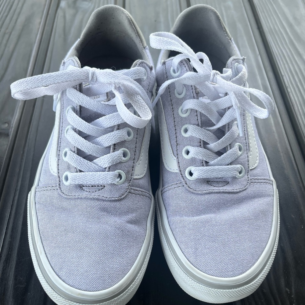 Vans Women's Sneakers - Light Gray and White